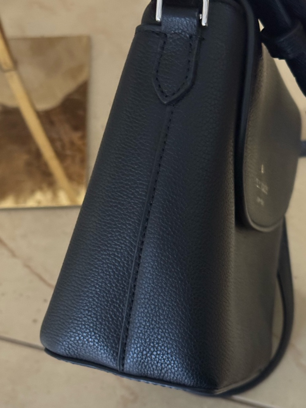 KATE SPADE Black Pebbled Leather  Crossbody/Shoulder Bag  with Gold Accents EUC - Picture 7 of 11